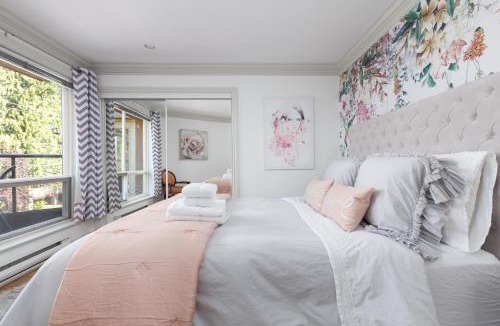 Kitsilano Apartment | Boutique Beach Apartment