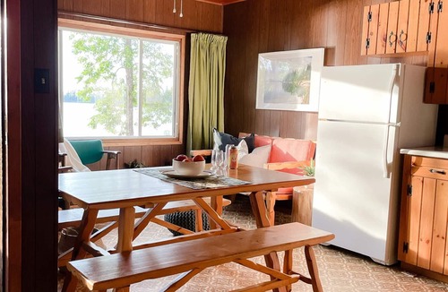 Sioux Narrows Nestor Falls Cabin | Bowerbird Beach Camp Cabin #1