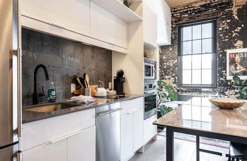 Stratford Apartment | Bradshaw Lofts: The Marrakesh
