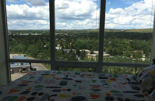 Brentwood Condo | Brand New 2 Bedroom Condo - Steps Away From Ctrain , University(Green Building)