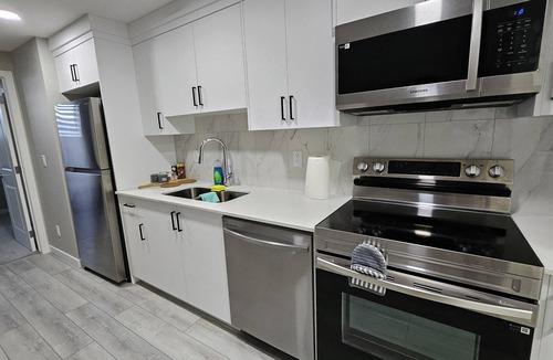 Silverado Apartment | Brand new basement suite, Spruce Meadows Place + 1000 Mbps Superfast Wifi