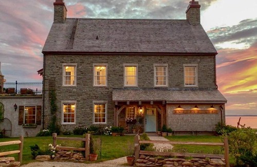 Blandford Villa | Breathtaking Chateau with 192â of oceanfront