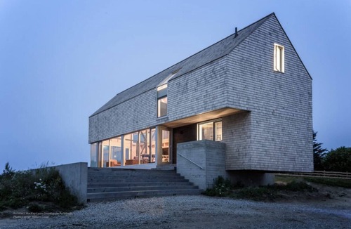 Upper Kingsburg Cottage | Breathtaking contemporary cottage in a south shore beach paradise