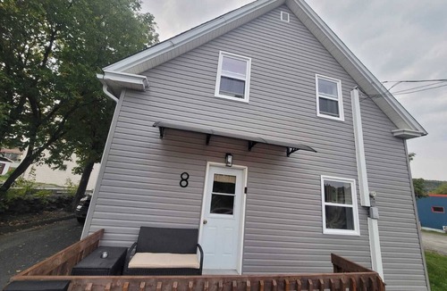 Edmundston Apartment | Bright 1 bedroom apartment close to highway, wifi, netflix, prime, free parking
