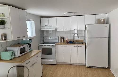 Val Morin Apartment | Bright apartment in the peaceful village of Val-Morin