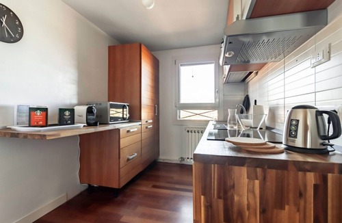Oriago Apartment | Bright apartment of 79 sqm on two levels, for 5 people, on the 2nd floor of a building WITHOUT lift.The property is located in Oriago di Mira, a hamlet of Mira, characterised by the lovely landscape along the river Brenta, a mix of history, nature and ar