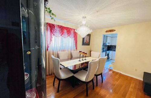 Brampton House | Bright & Beautiful 3BR Getaway