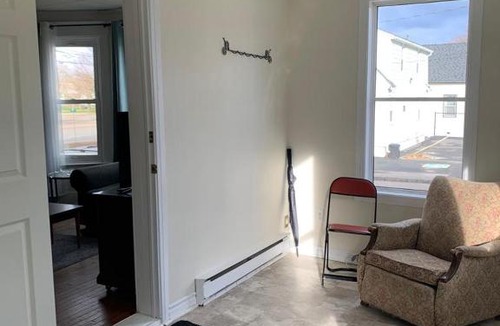 Saint John Apartment | Bright lovely 3 bedrooms entire house