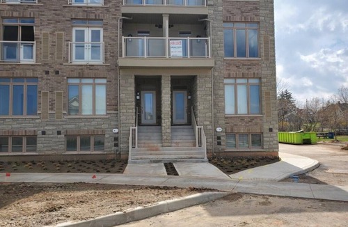 Beamsville Condo | Bright, Modern, Conveniently Located Condo