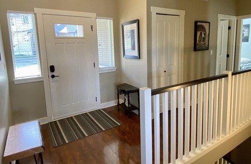 Langford House | Bright, spacious, central Lakeview home