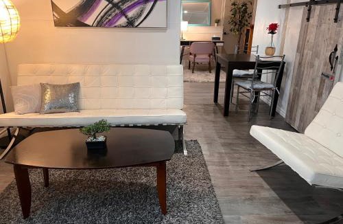 Regional District of Nanaimo House | Brookside Falls Guesthouse