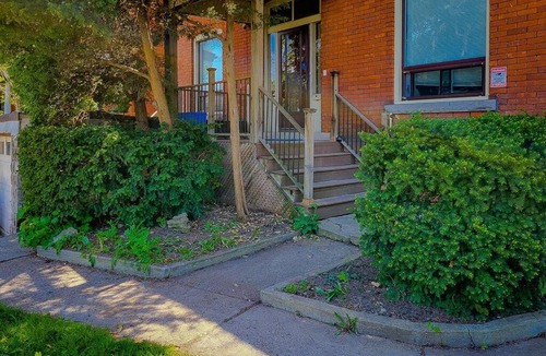 Hamilton Apartment | BUDA APT: Lovely 1 Bedroom Apt in a home.