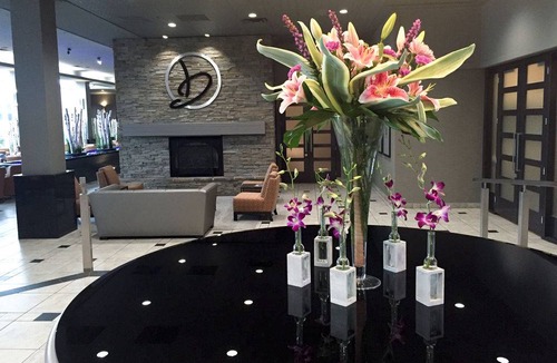 Southeast Calgary Hotel | Hotel Blackfoot