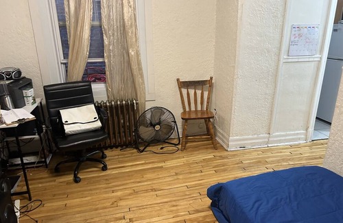 Cote-Des-Neiges—Notre-Dame-De-Grace Resort | Private room ∙ 2 guests