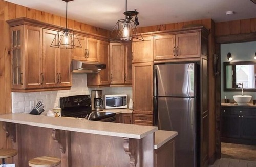 Notre-Dame-Auxiliatrice-de-Buckland Ski Chalet | Spa, Pool table, Mountain - Chalet Avalanche
