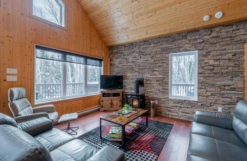 Petite-Riviere-Saint-Francois Ski Chalet | 260 m² Chalet ∙ 4 bedrooms ∙ 10 guests