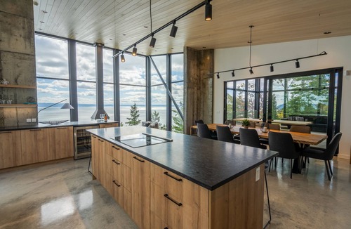 Petite-Riviere-Saint-Francois Ski Chalet | Onyxsurlefleuve - Luxury chalet