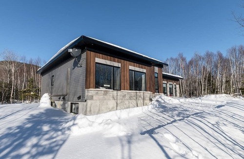Petite-Riviere-Saint-Francois House | Hôtel à la maison - Le Distinction, piscine et spa