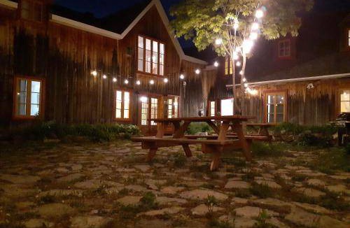 L'Ile-d'Orleans Regional County Municipality Hostel | 163 m² Hostel ∙ 4 bedrooms ∙ 8 guests
