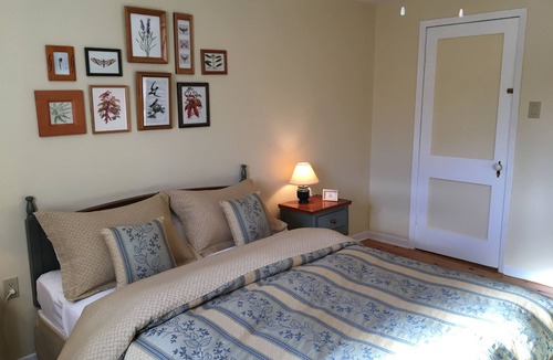 Sainte-Marguerite-du-Lac-Masson Bed & Breakfast | Auberge au Phil de l'Eau