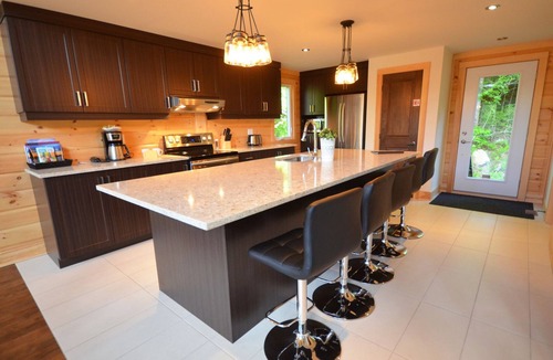 Sainte-Marguerite-du-Lac-Masson Ski Chalet | Chalets Mistral - Lac Walfred