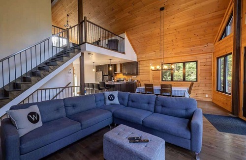Sainte-Marguerite-du-Lac-Masson Ski Chalet | Access to Lake Walfred - Spa - Monsoon Club