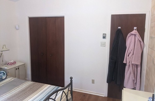 Sainte-Marguerite-du-Lac-Masson House | LaTulippe House -Quiet forest as a backyard!