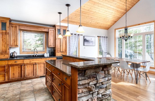 Wasagaming House | Cabin 230 - Riding Mountain Luxury Cabins, Wasagaming, Manitoba
