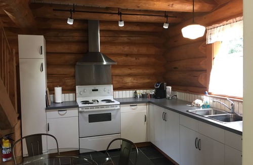 Nordegg Cabin | Cabin1 - A beautiful log cabin in the heart of the Canadian Rocky Mountains