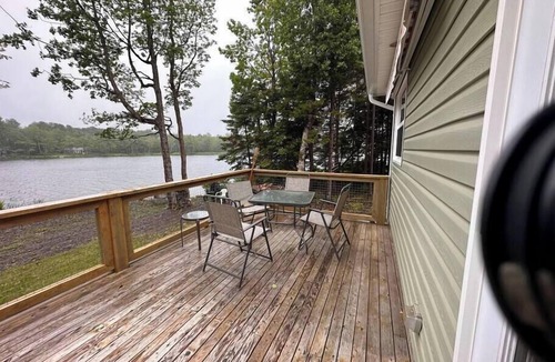 Kings County House | CAIA Lakeside Retreat- Sunken Lake, NS