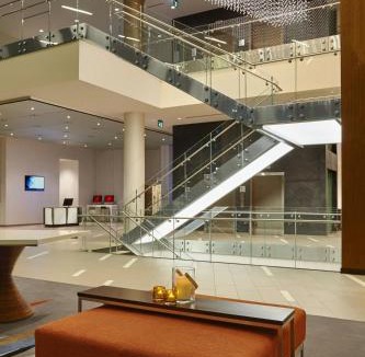 Calgary Hotel | Calgary Airport Marriott In-Terminal Hotel