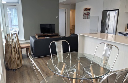 Beltline Apartment | Calgary - Underwood 2BB