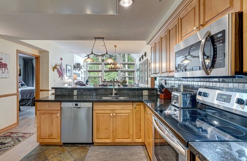 Canmore Condo | Call to the Wild in Canmore!