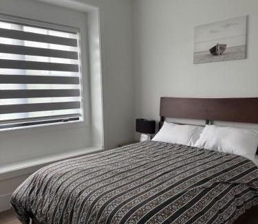 Guildford Apartment | Calm & Cozy Private Suite