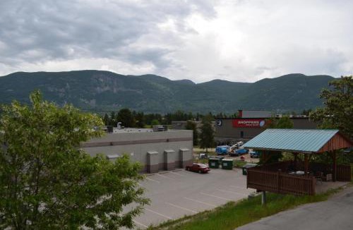 Castlegar Hotel | Canadas Best Value Inn & Suites-Castlegar