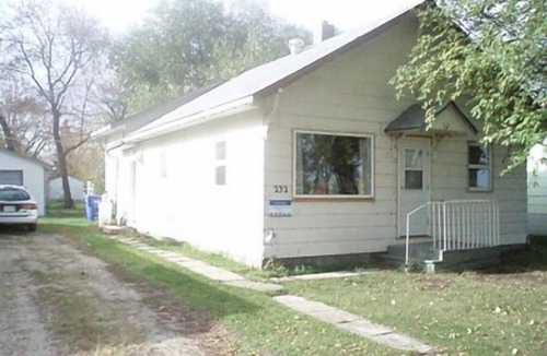 Canora House | Canora Home Rentals Vacation Cottage