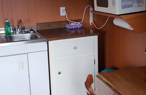 Mavillette Hotel | Cape View Motel And Cottages