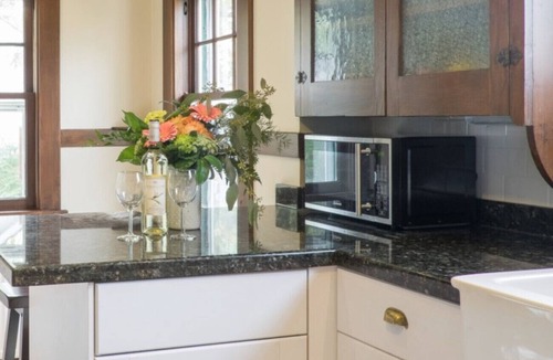Old Town Historic District House | Captain’s Quarters, Updated Bungalow, Steps from Queen Street