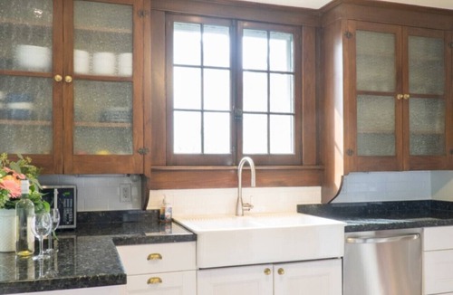 Old Town Historic District House | Captain’s Quarters, Updated Bungalow, Steps from Queen Street