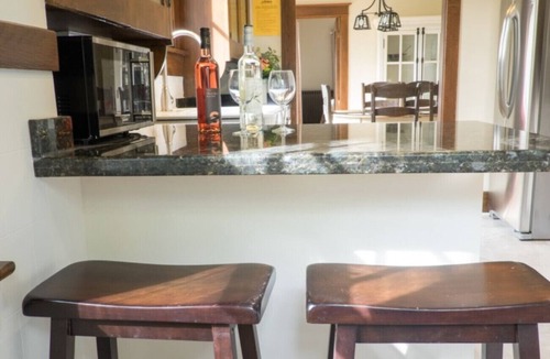 Old Town Historic District House | Captain’s Quarters, Updated Bungalow, Steps from Queen Street