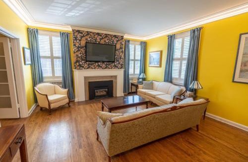Cornwall House | Cardinal Inn Bed and Breakfast