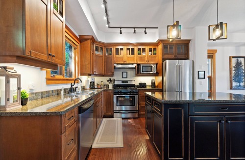 Blind Bay House | Carmel Beach Private Lodges - Unit #15. Second row, 3 bedroom unit.