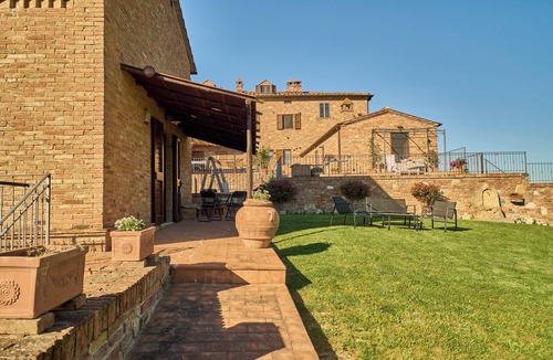 Ponte di Gabbiano House | Casa Ginevra-2 Suite with private garden-Crete senesi-Tuscany
