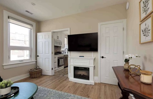 Leslieville Hotel | Casa Leslieville - 2BR Suite with LRG Patio!