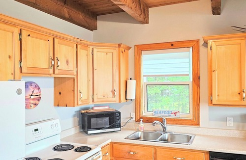 Prince County Cottage | Castle Black A charming ocean view 3-bedroom cottage in Kildare PEI