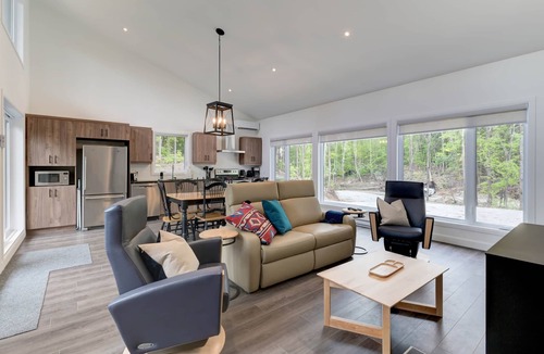 Amherst Ski Chalet | Castor Kanata Tremblant (242)