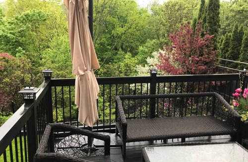 Governor's Bridge House | Central Executive Ravine Home 5+ Bdrms
