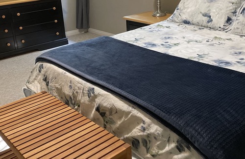 Ladysmith Apartment | Centrally located ocean view suite for work or vacation.