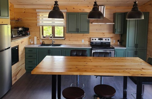 Val-D'Irene Cottage | Chalet à Patof Situé au Pied de la Station de ski de Vla-d'irène