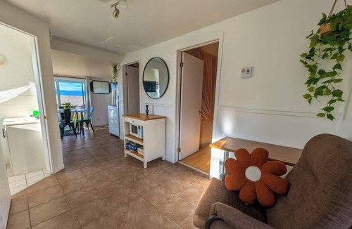 Cap-Saint-Ignace Ski Chalet | Chalet #2 Waterfront with Spa, Fireplace, Wifi & AC